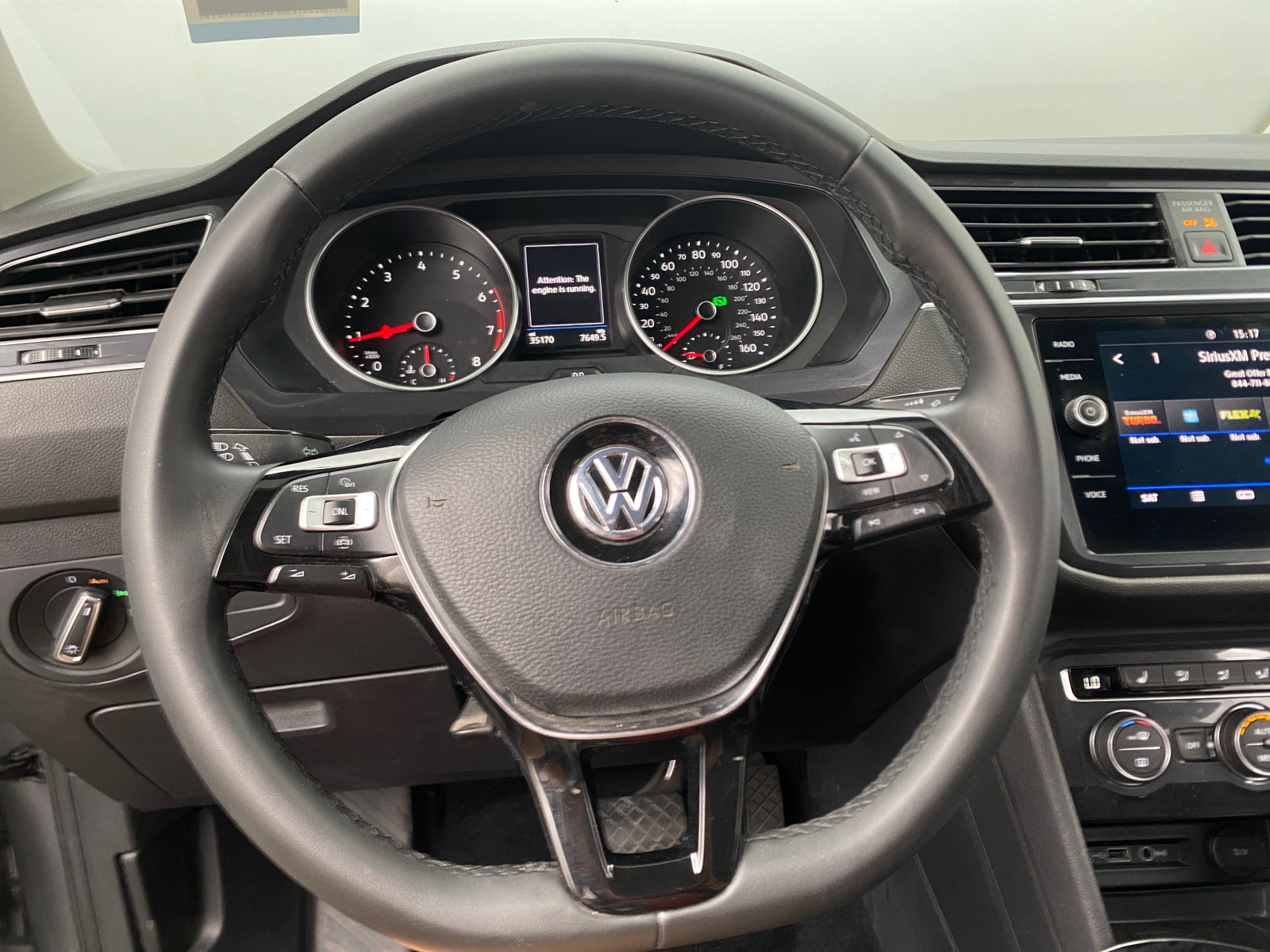 Thumbnail: 2020 Volkswagen Tiguan - 4