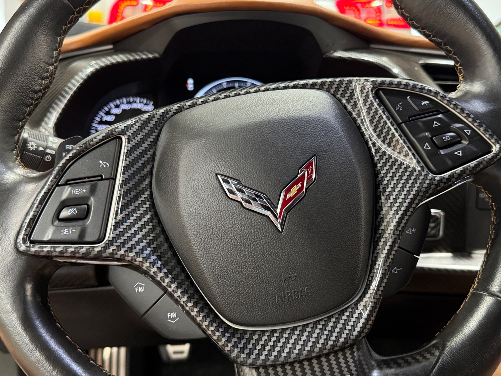 Thumbnail: 2015 Chevrolet Corvette - 3