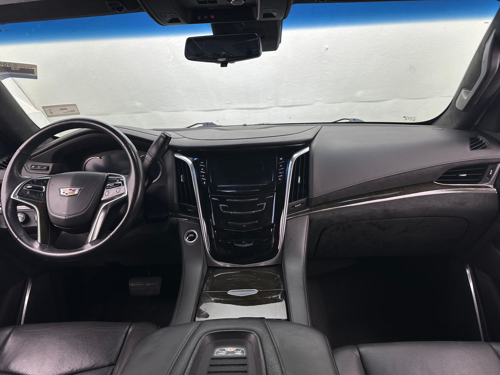 Thumbnail: 2018 Cadillac Escalade - 2
