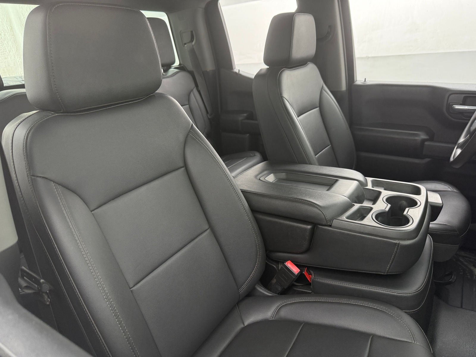 Thumbnail: 2020 Chevrolet Silverado 1500 - 2