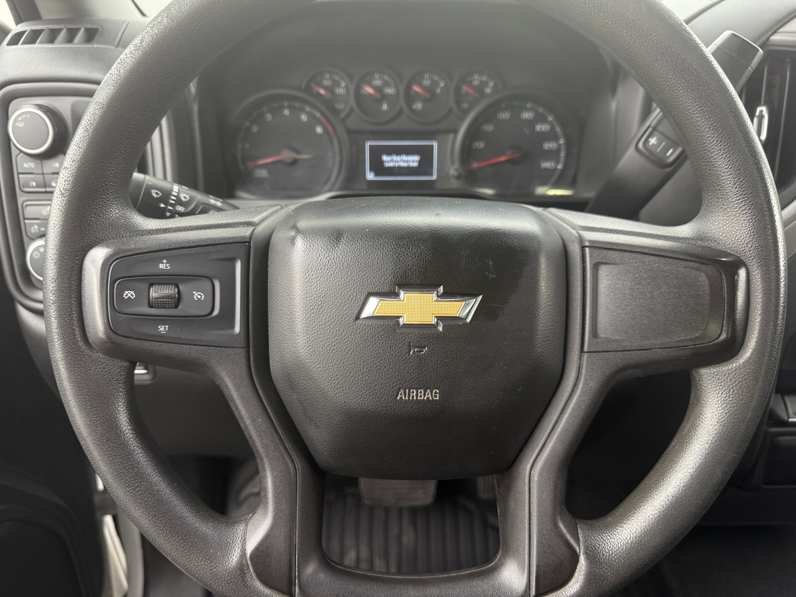 Thumbnail: 2020 Chevrolet Silverado 1500 - 5