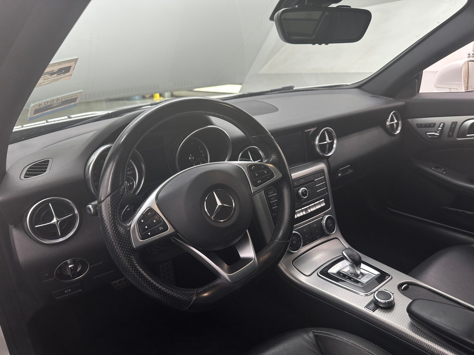 Thumbnail: 2017 Mercedes-Benz SLC - 3