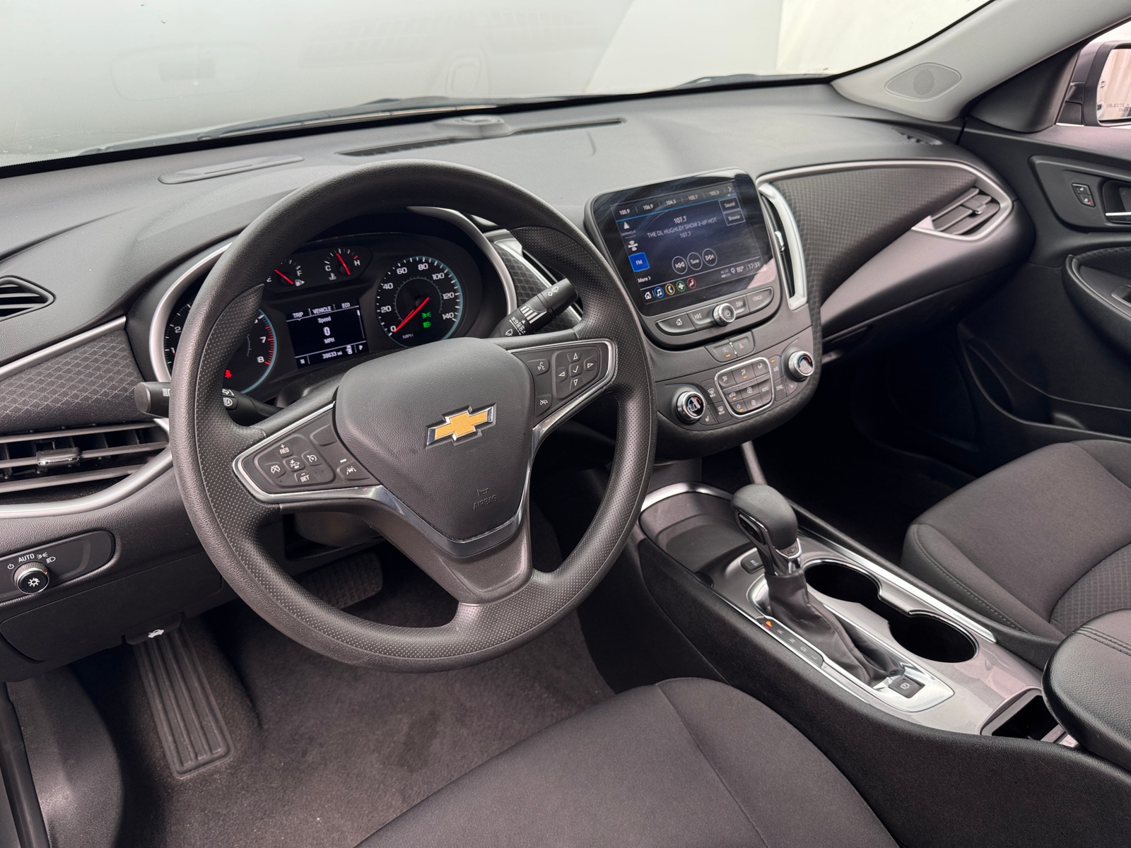 Thumbnail: 2024 Chevrolet Malibu - 3