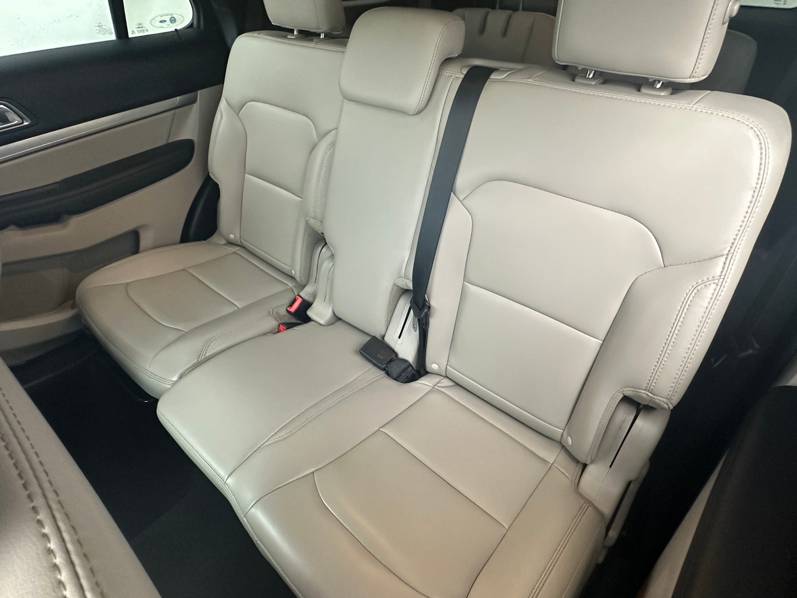 Thumbnail: 2019 Ford Explorer - 6