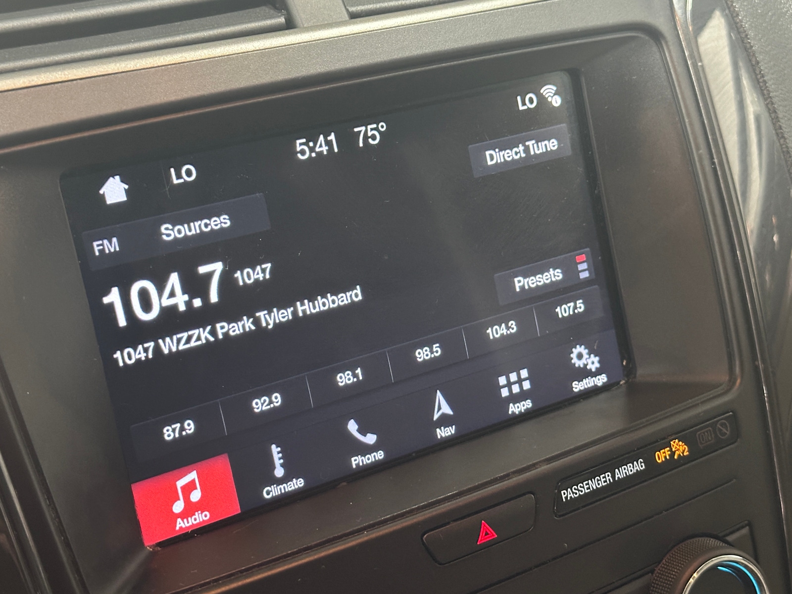 Thumbnail: 2019 Ford Explorer - 4