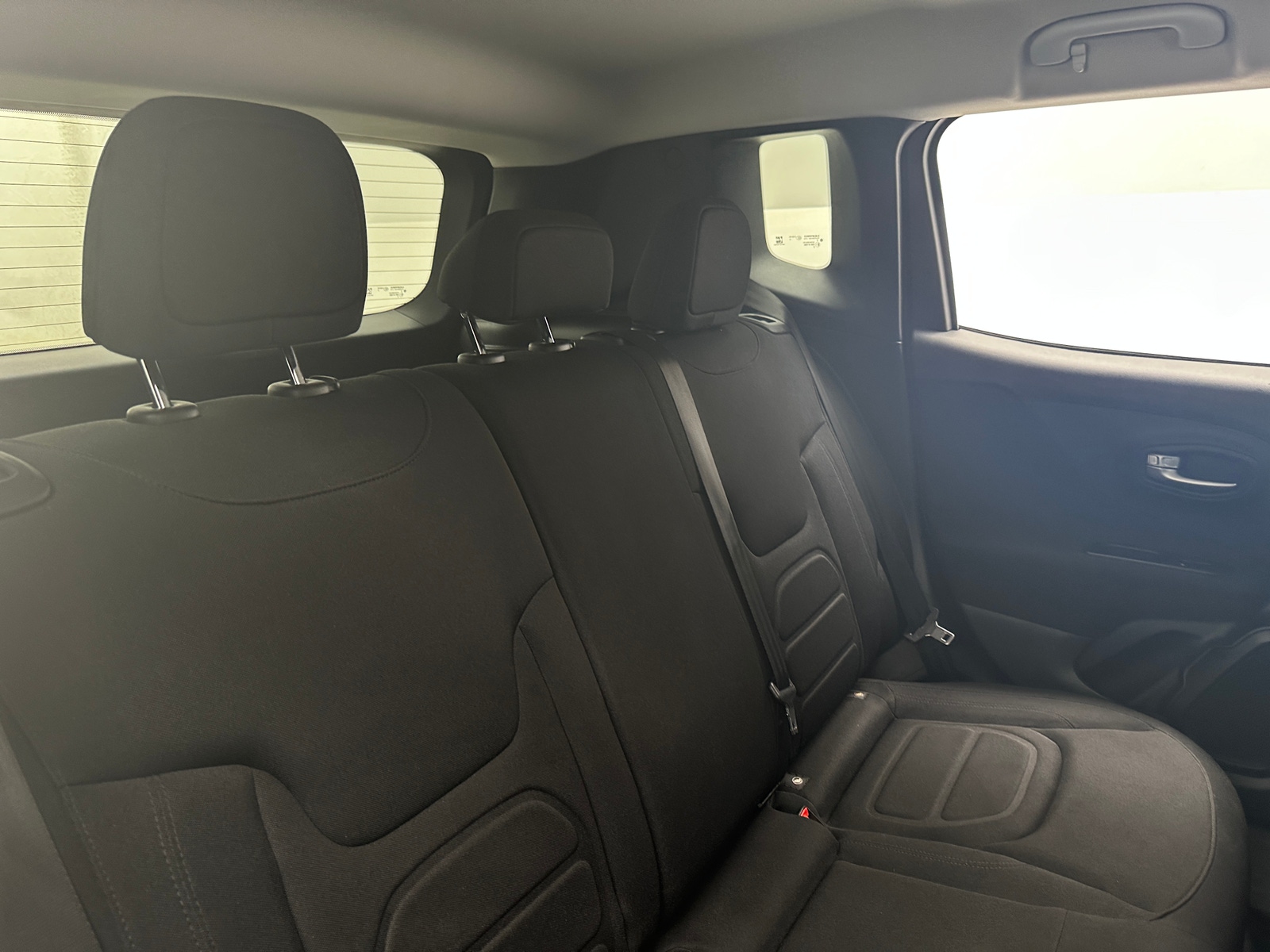 Thumbnail: 2019 Jeep Renegade - 6