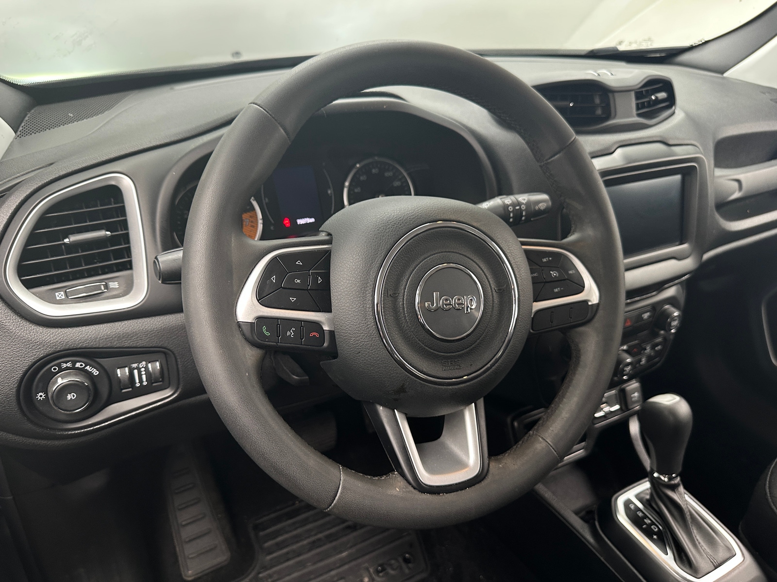 Thumbnail: 2019 Jeep Renegade - 5