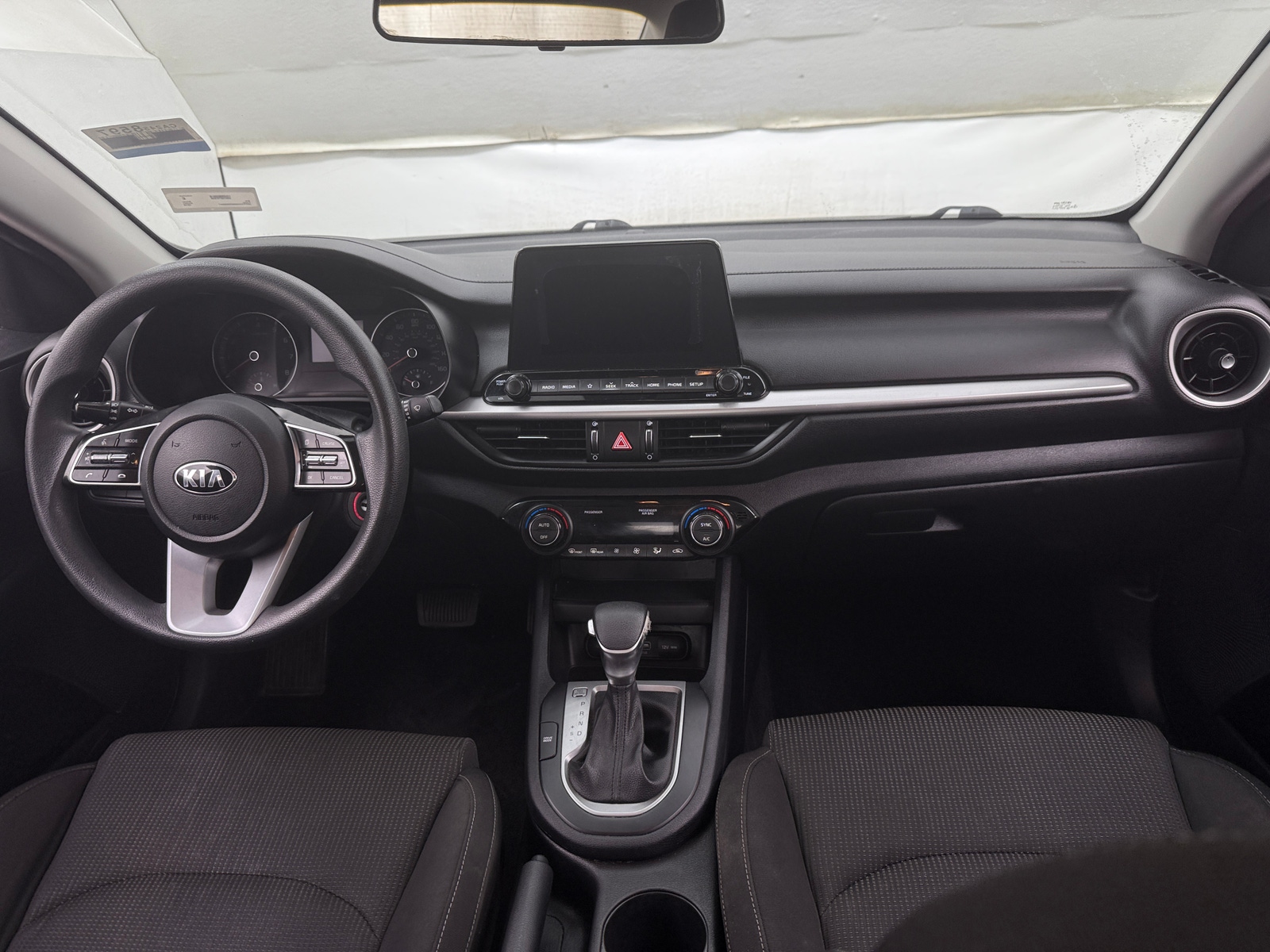 Thumbnail: 2019 Kia Forte - 3