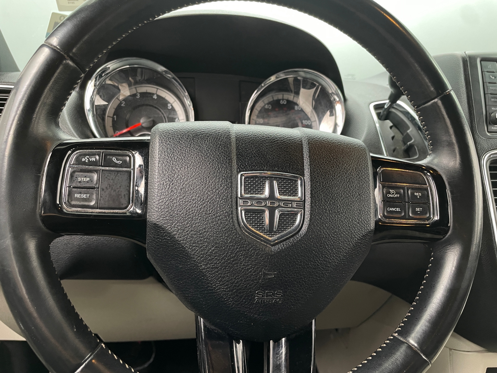 Thumbnail: 2019 Dodge Grand Caravan - 4