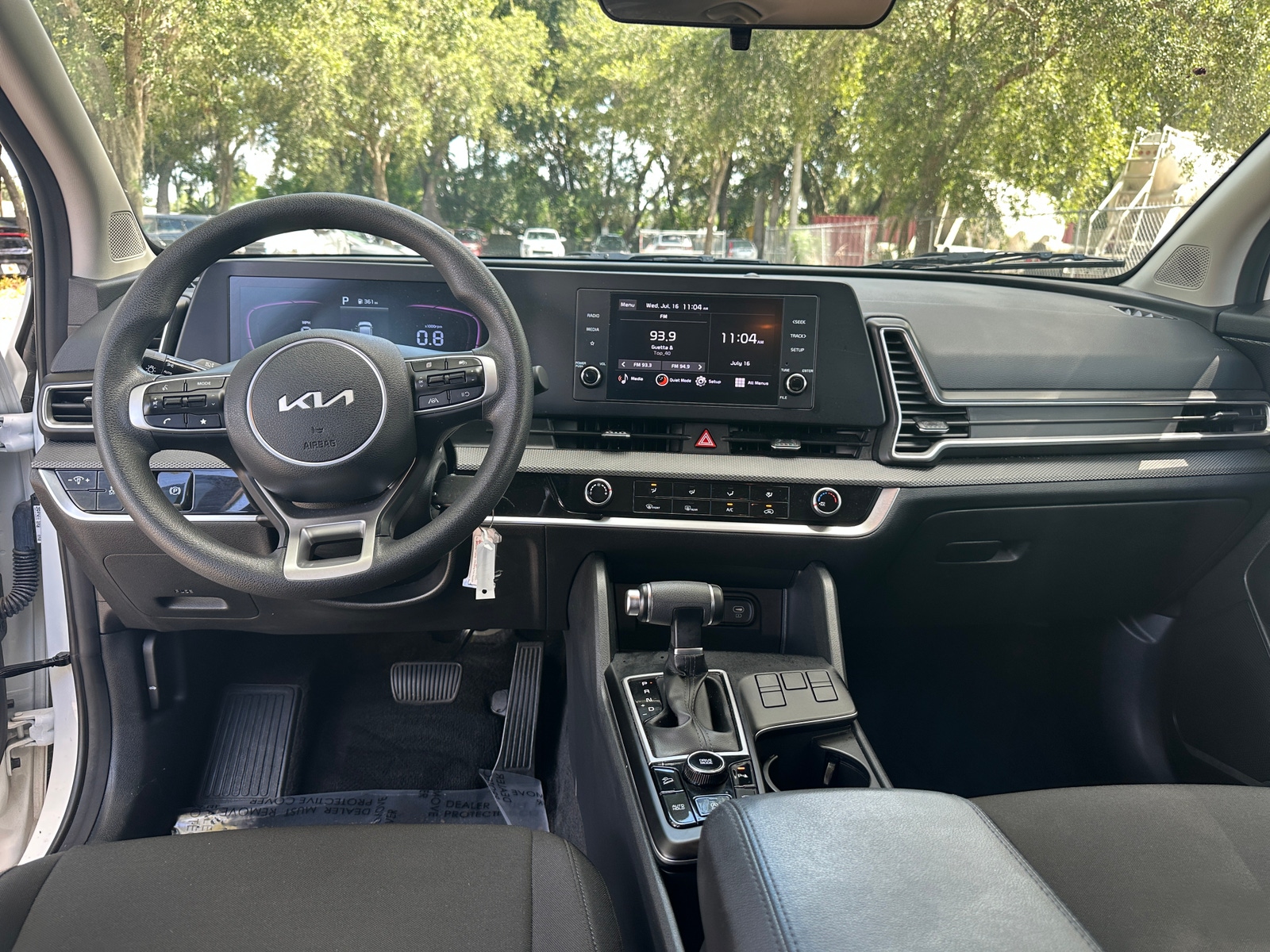 Thumbnail: 2024 Kia Sportage - 3