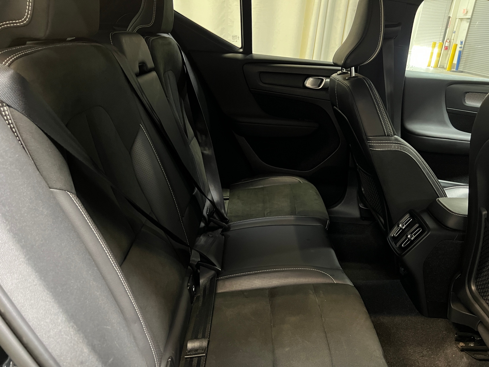 Thumbnail: 2019 Volvo XC40 - 5