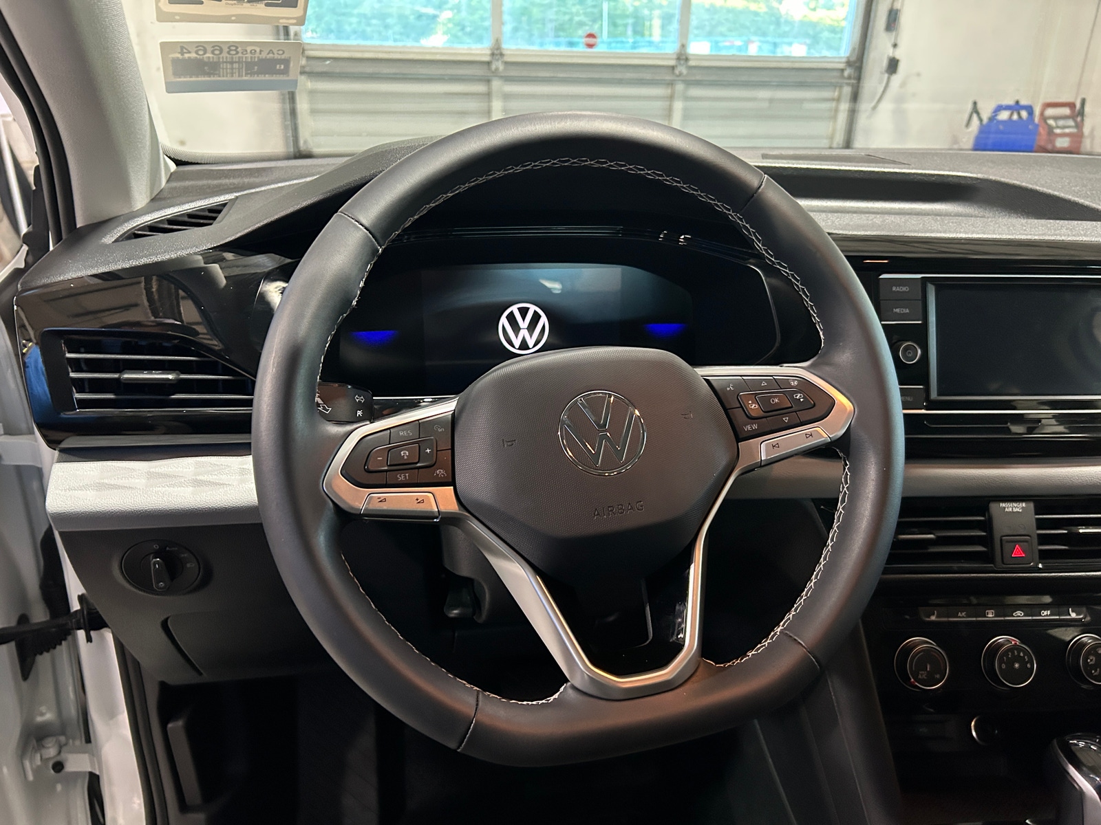 Thumbnail: 2024 Volkswagen Taos - 5