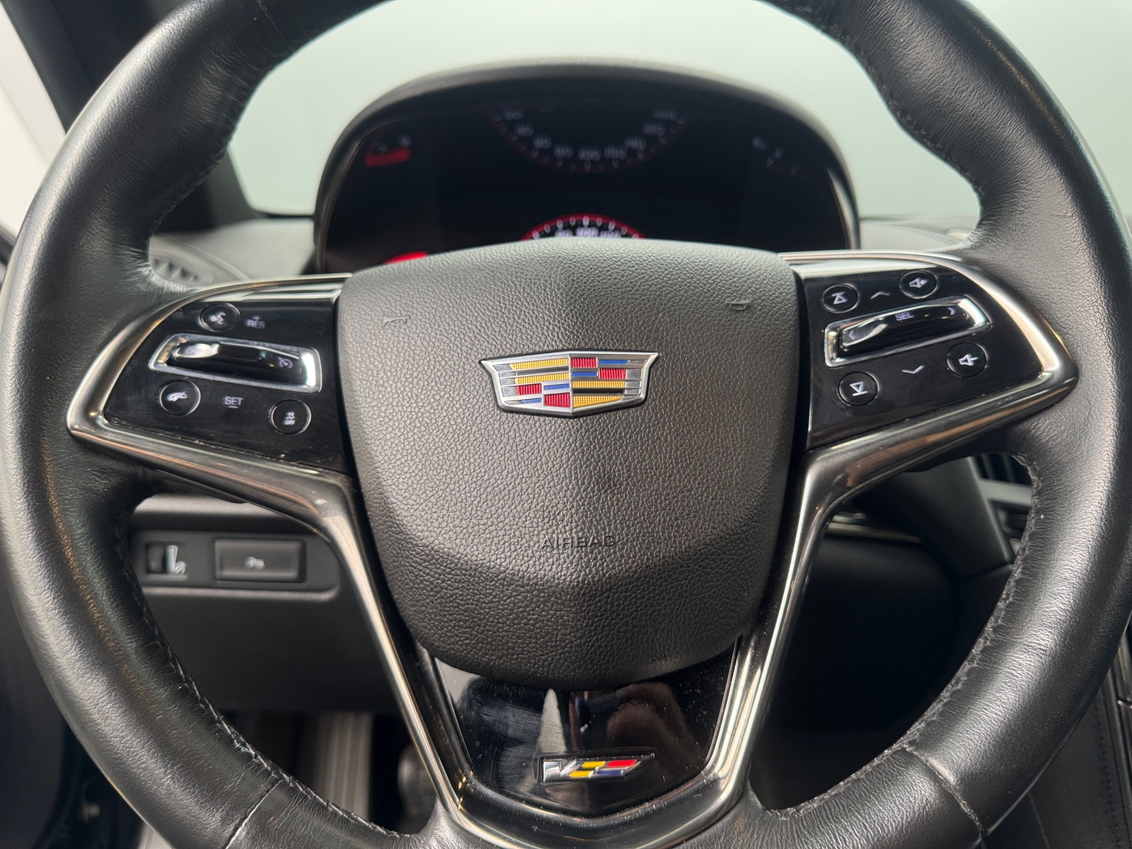 Thumbnail: 2016 Cadillac ATS-V - 4
