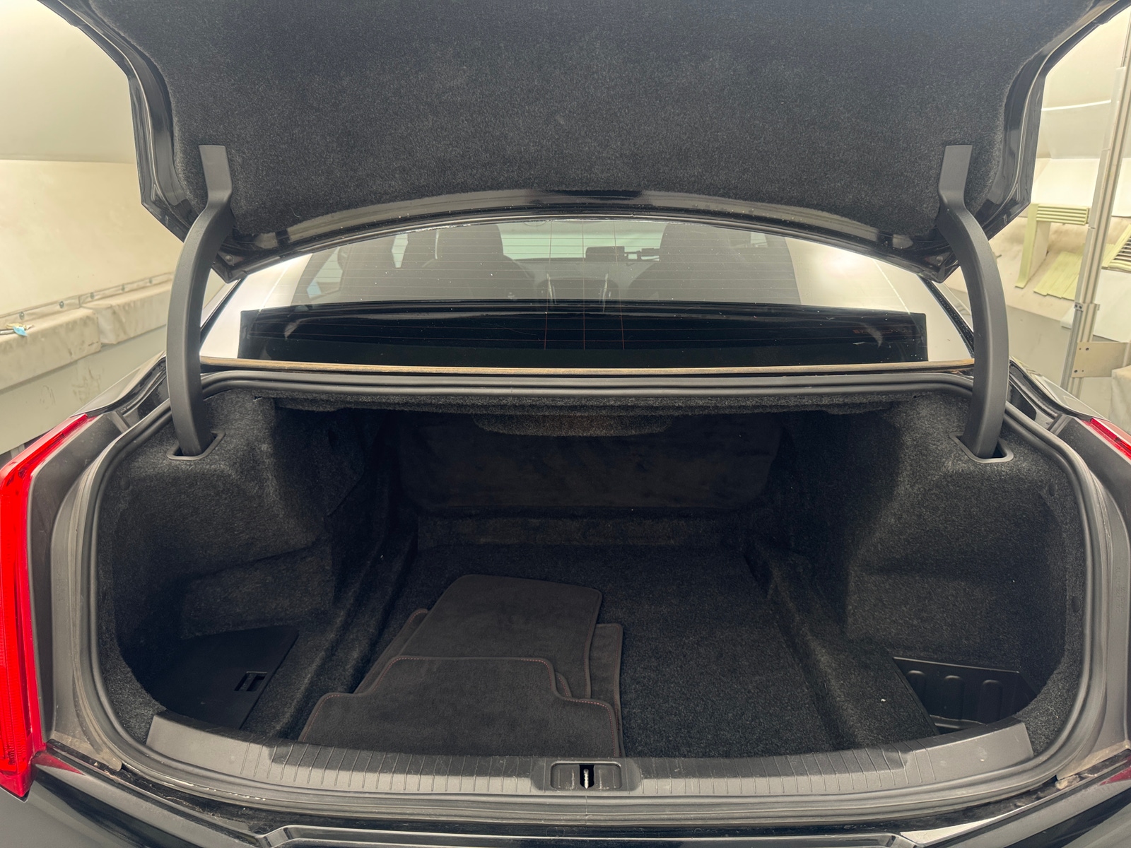 Thumbnail: 2016 Cadillac ATS-V - 6