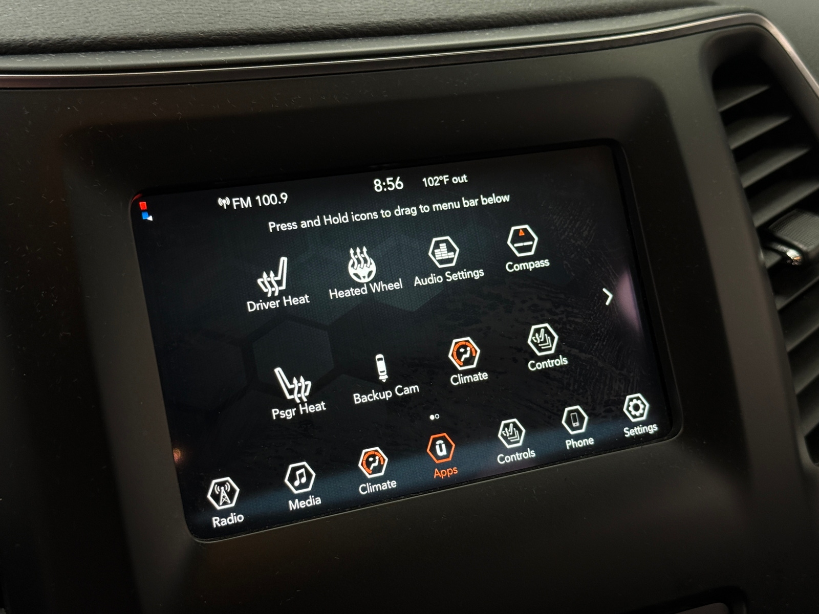 Thumbnail: 2019 Jeep Cherokee - 4