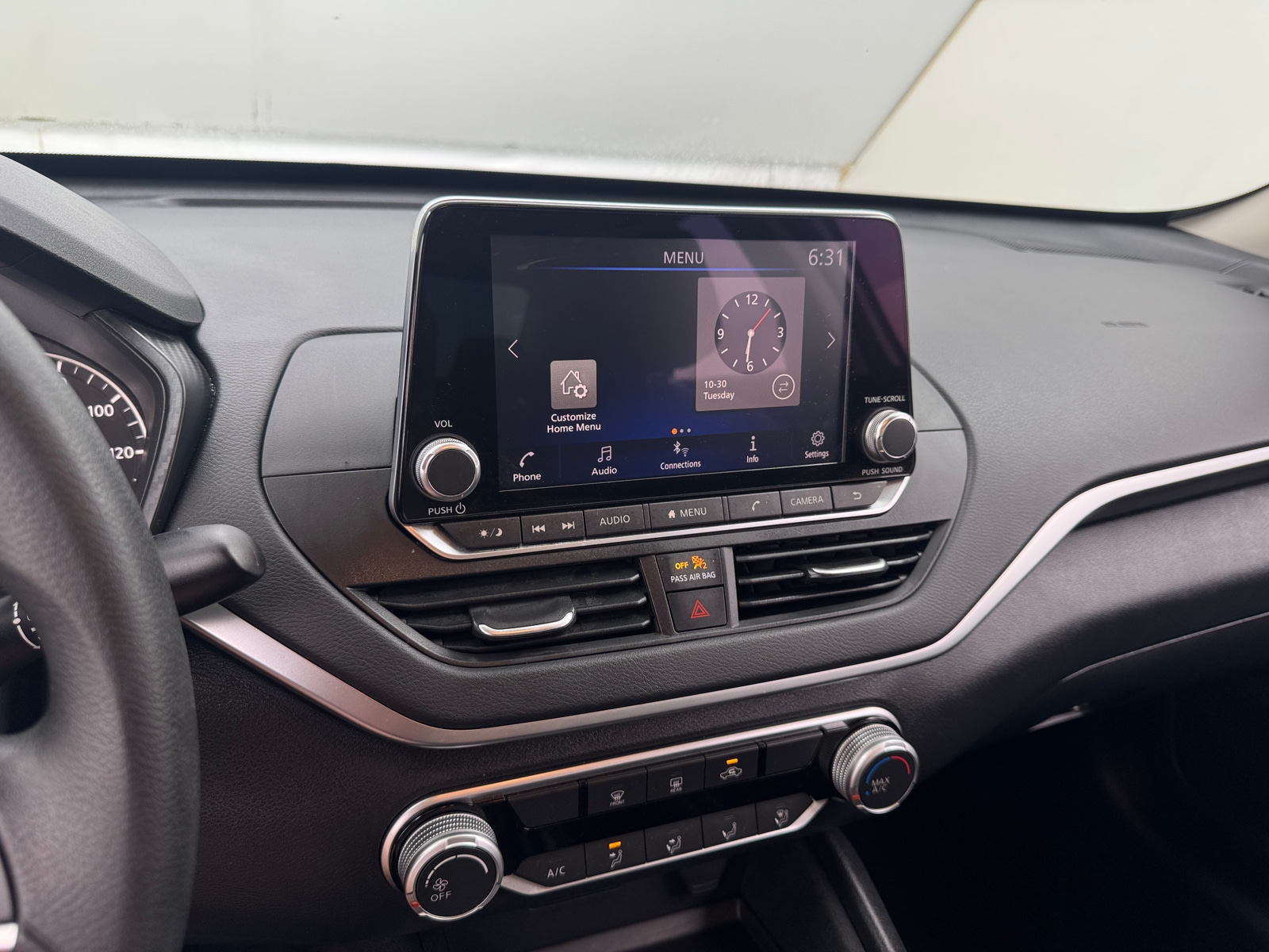 Thumbnail: 2019 Nissan Altima - 4