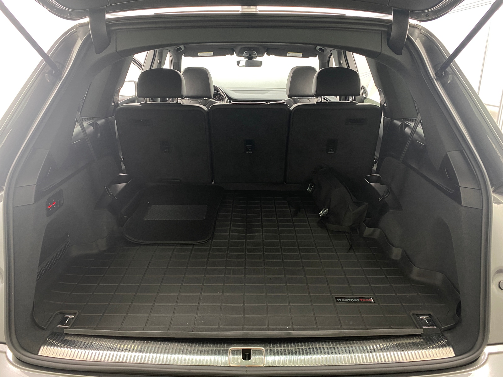 Thumbnail: 2017 Audi Q7 - 6