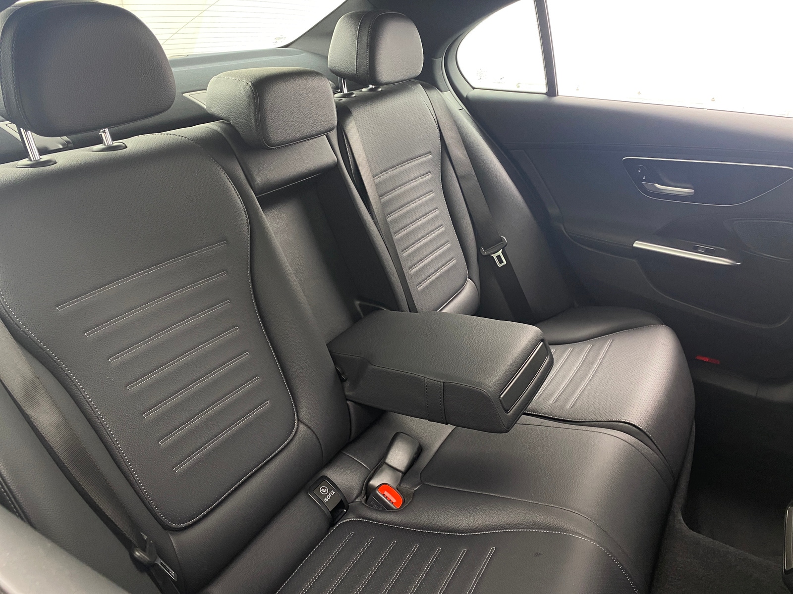 Thumbnail: 2023 Mercedes-Benz C-Class - 5