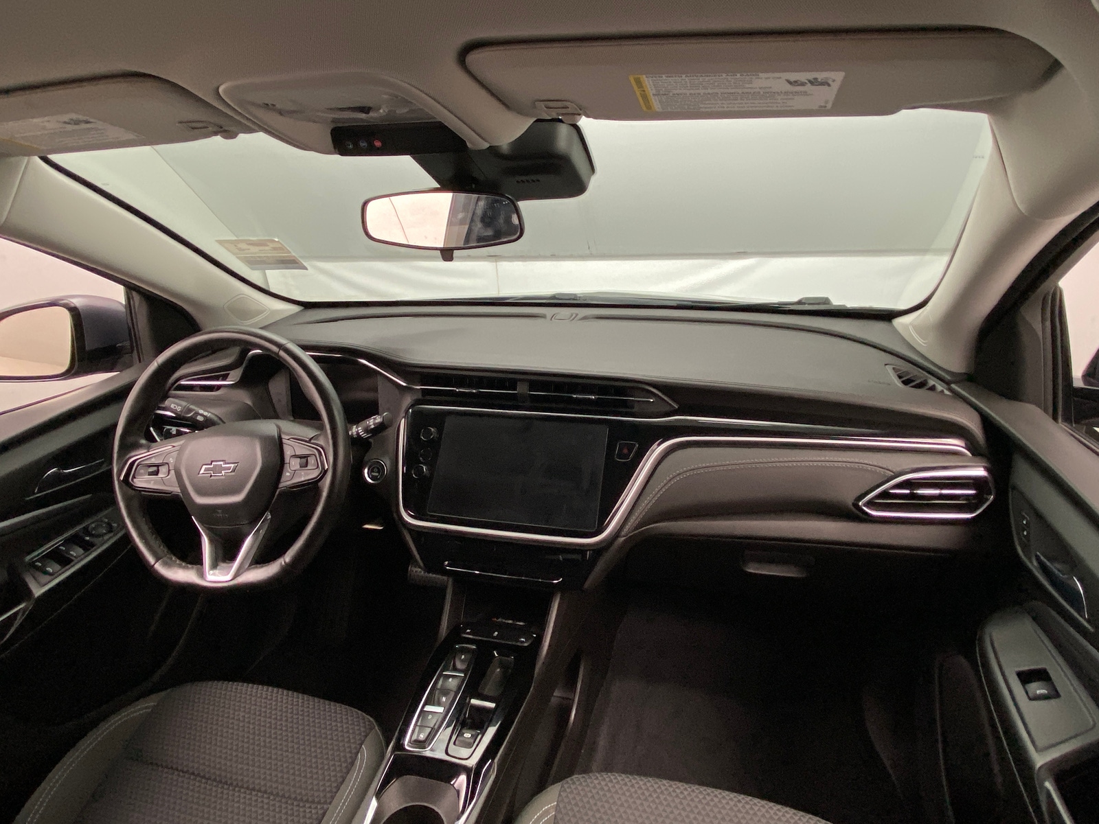 Thumbnail: 2023 Chevrolet Bolt EUV - 3
