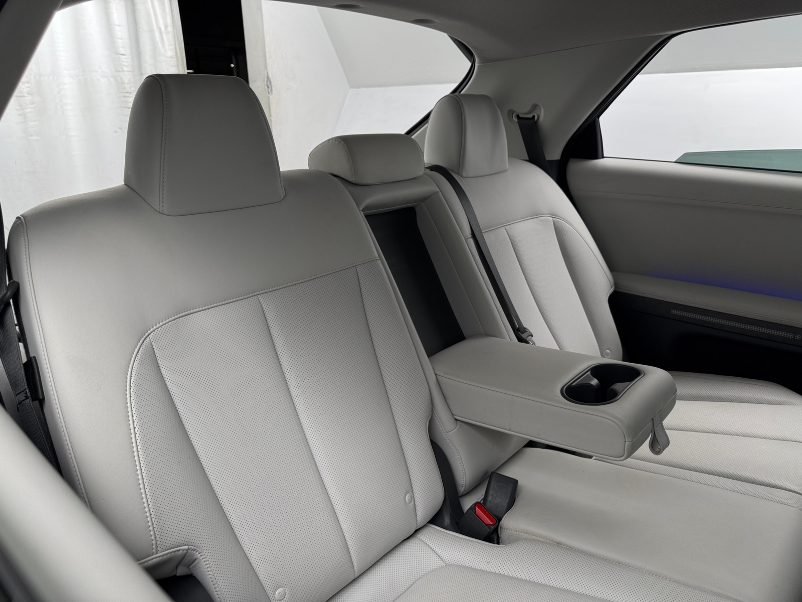 Thumbnail: 2022 Hyundai Ioniq 5 - 5