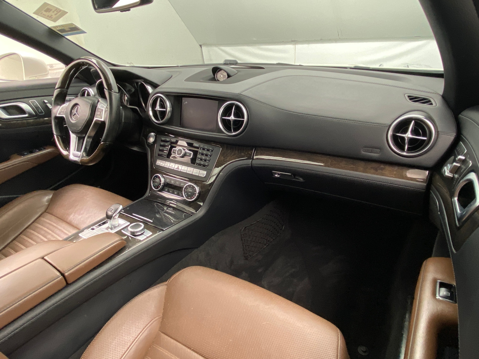 Thumbnail: 2015 Mercedes-Benz SL-Class - 3