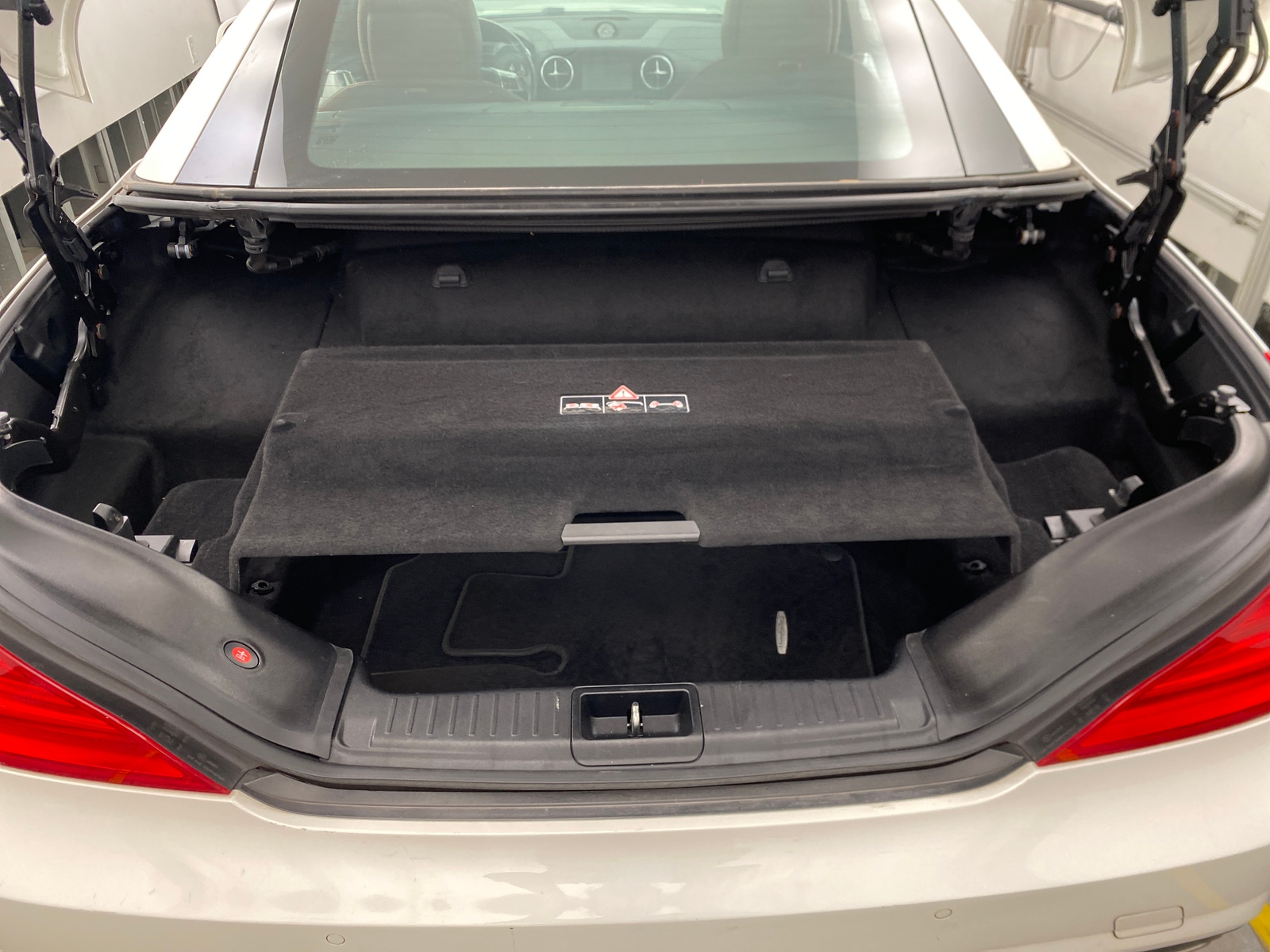 Thumbnail: 2015 Mercedes-Benz SL-Class - 6