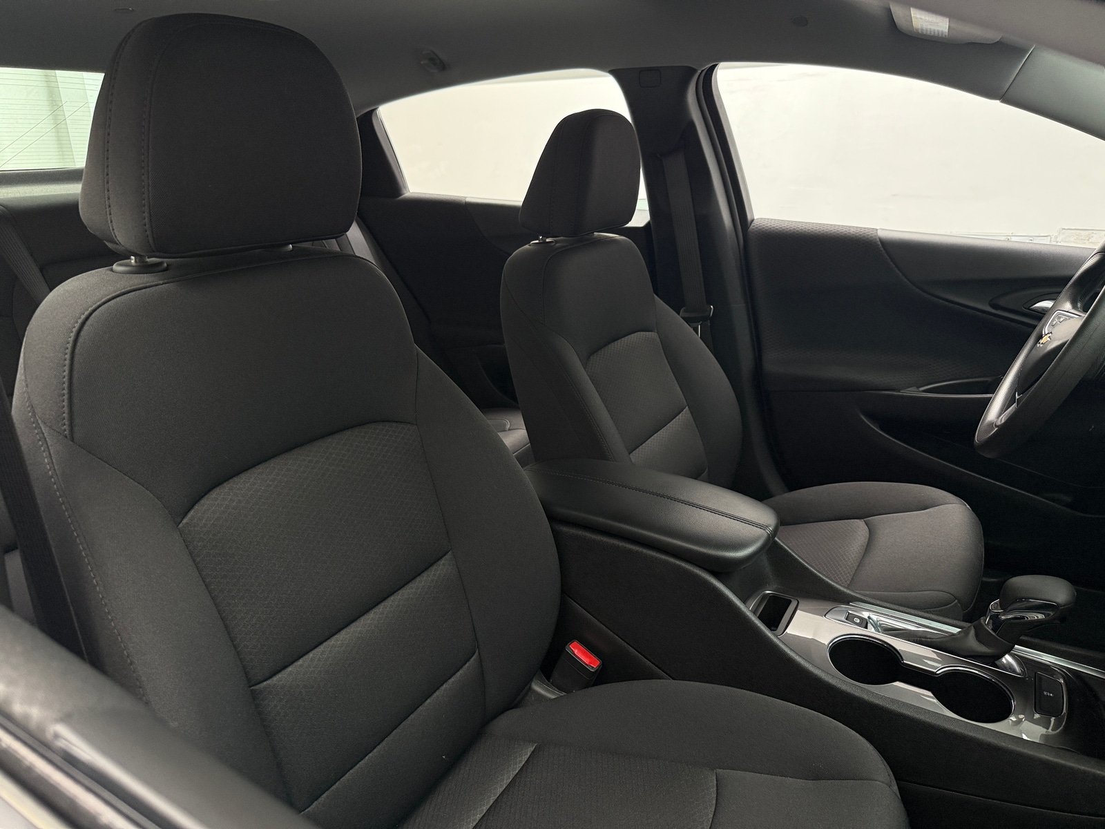 Thumbnail: 2022 Chevrolet Malibu - 2