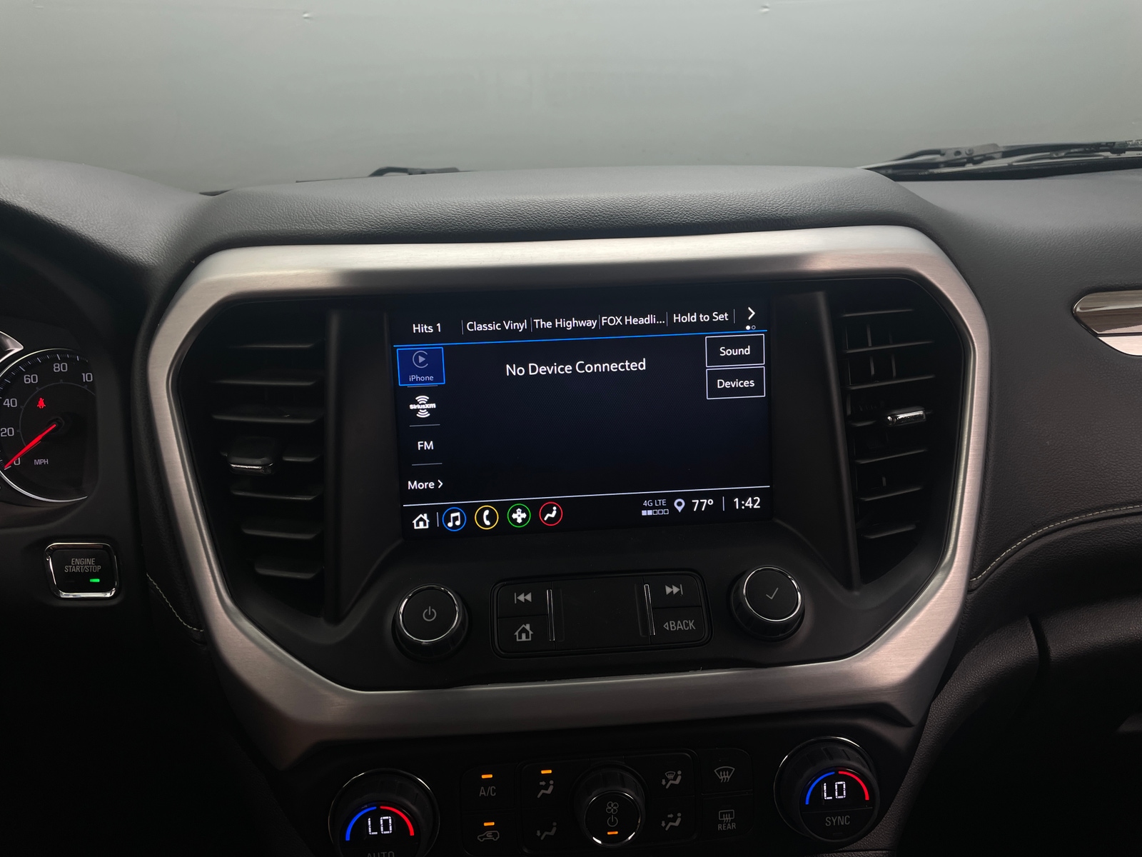 Thumbnail: 2023 GMC Acadia - 4