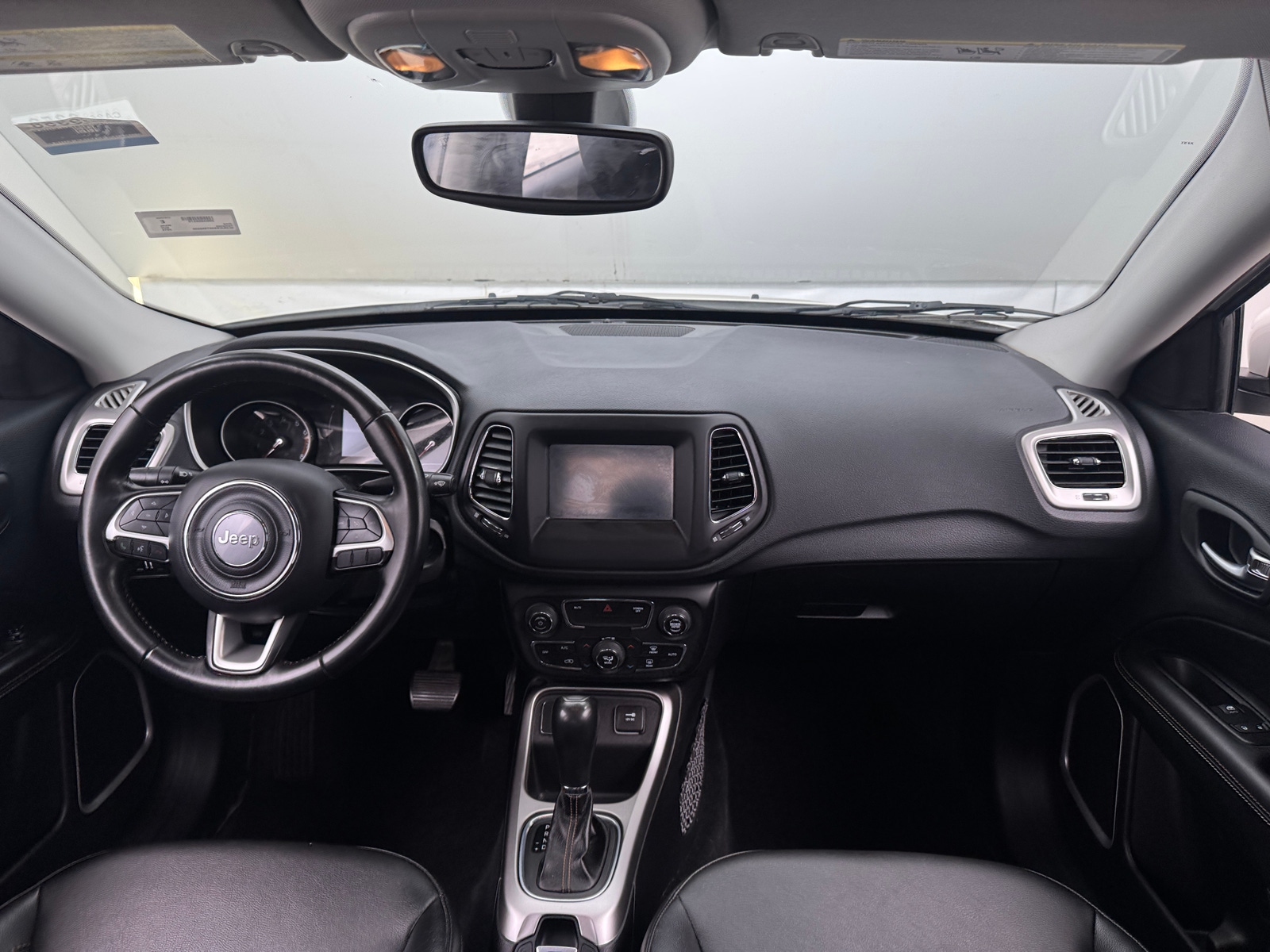 Thumbnail: 2019 Jeep Compass - 3
