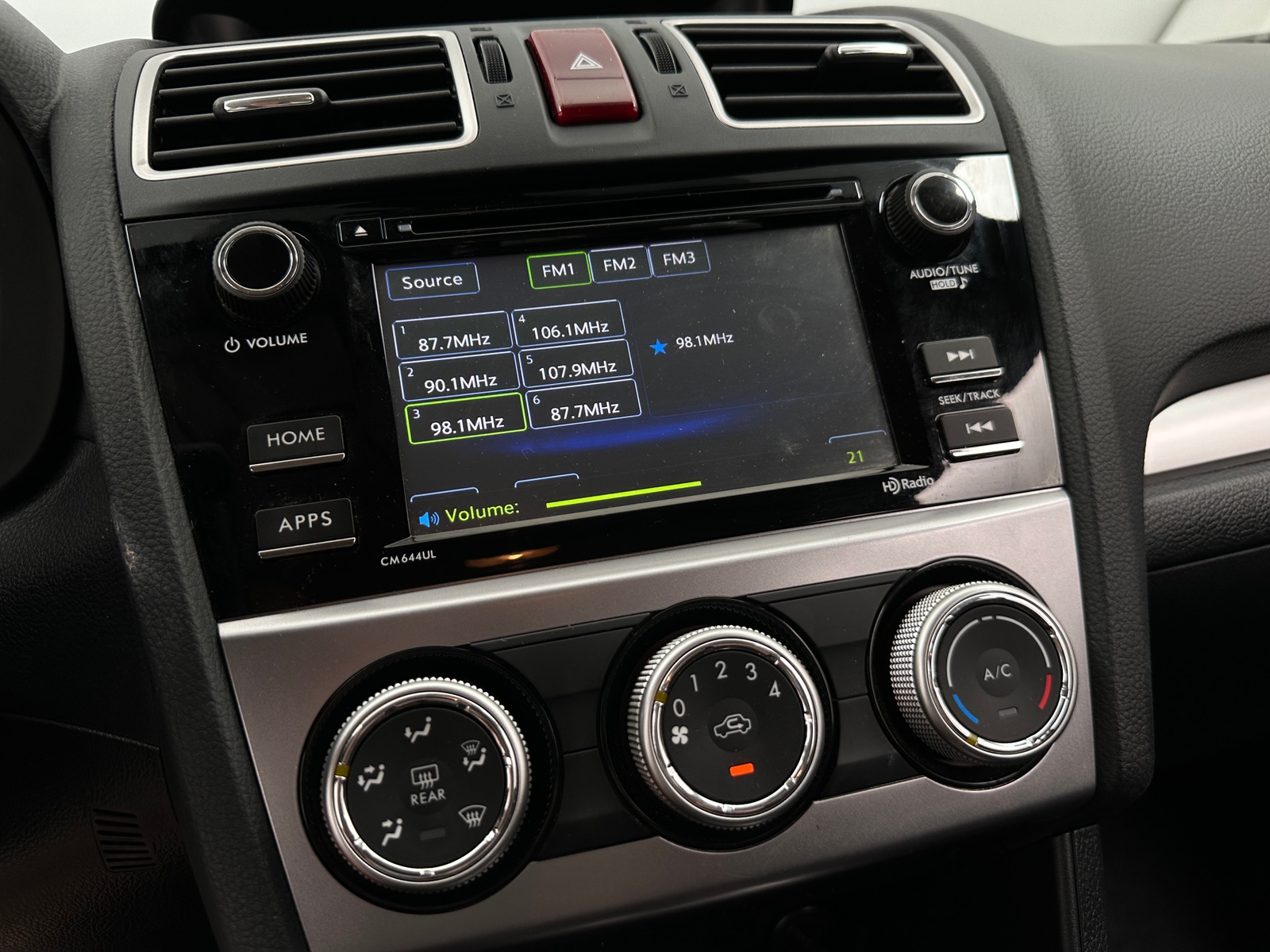 Thumbnail: 2015 Subaru XV Crosstrek - 4