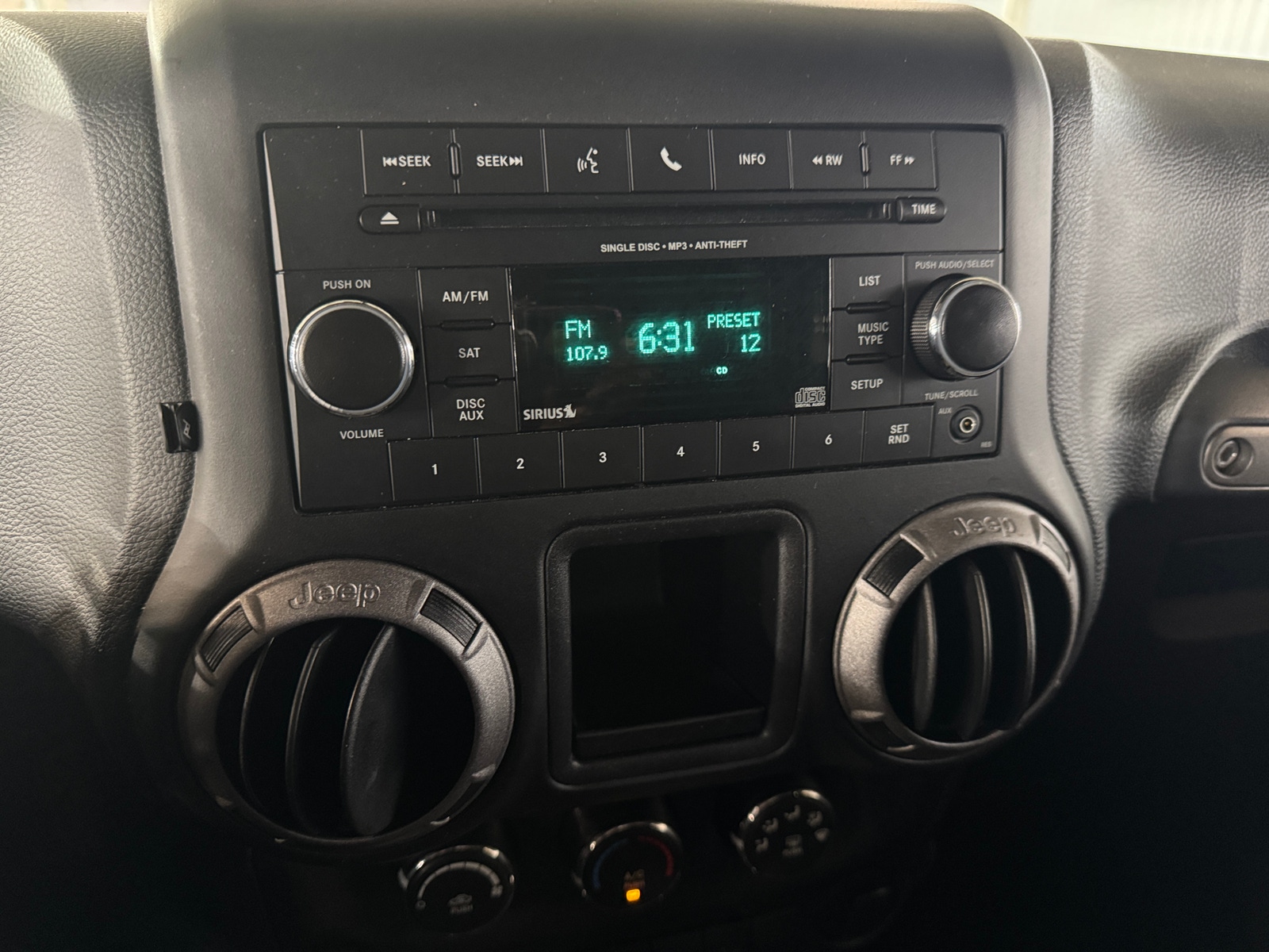 Thumbnail: 2017 Jeep Wrangler - 4