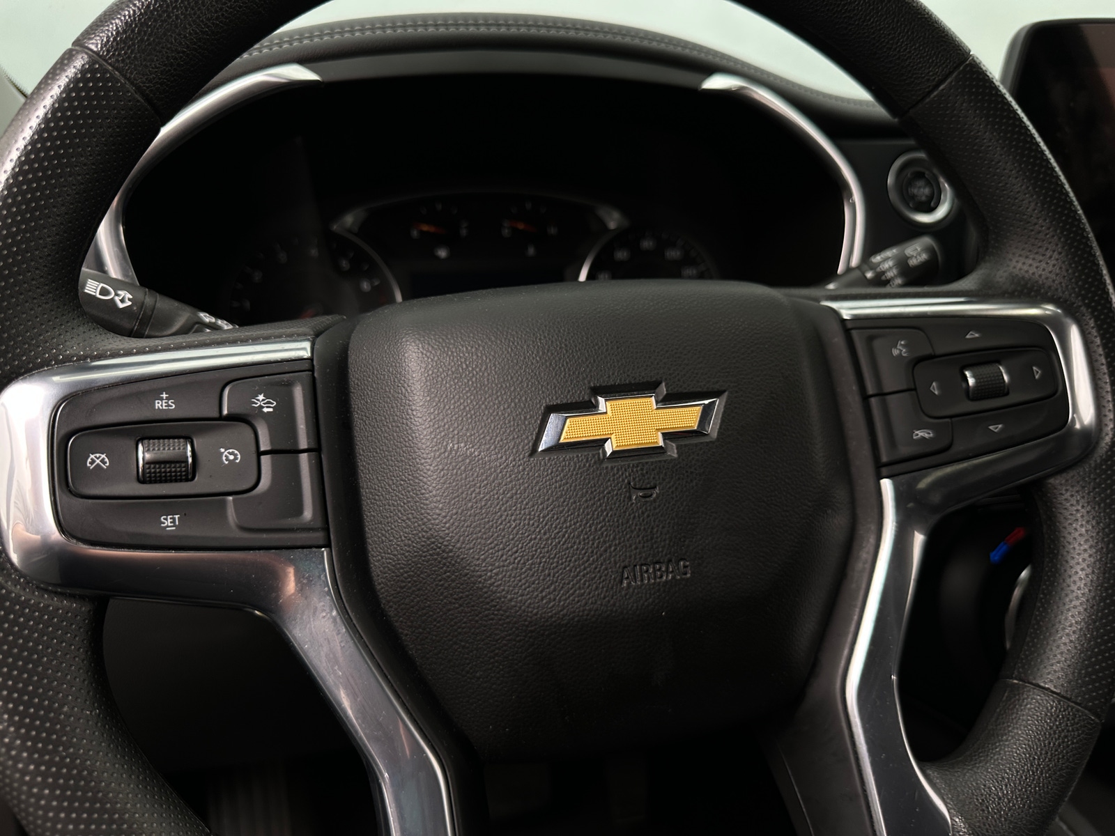 Thumbnail: 2023 Chevrolet Blazer - 5
