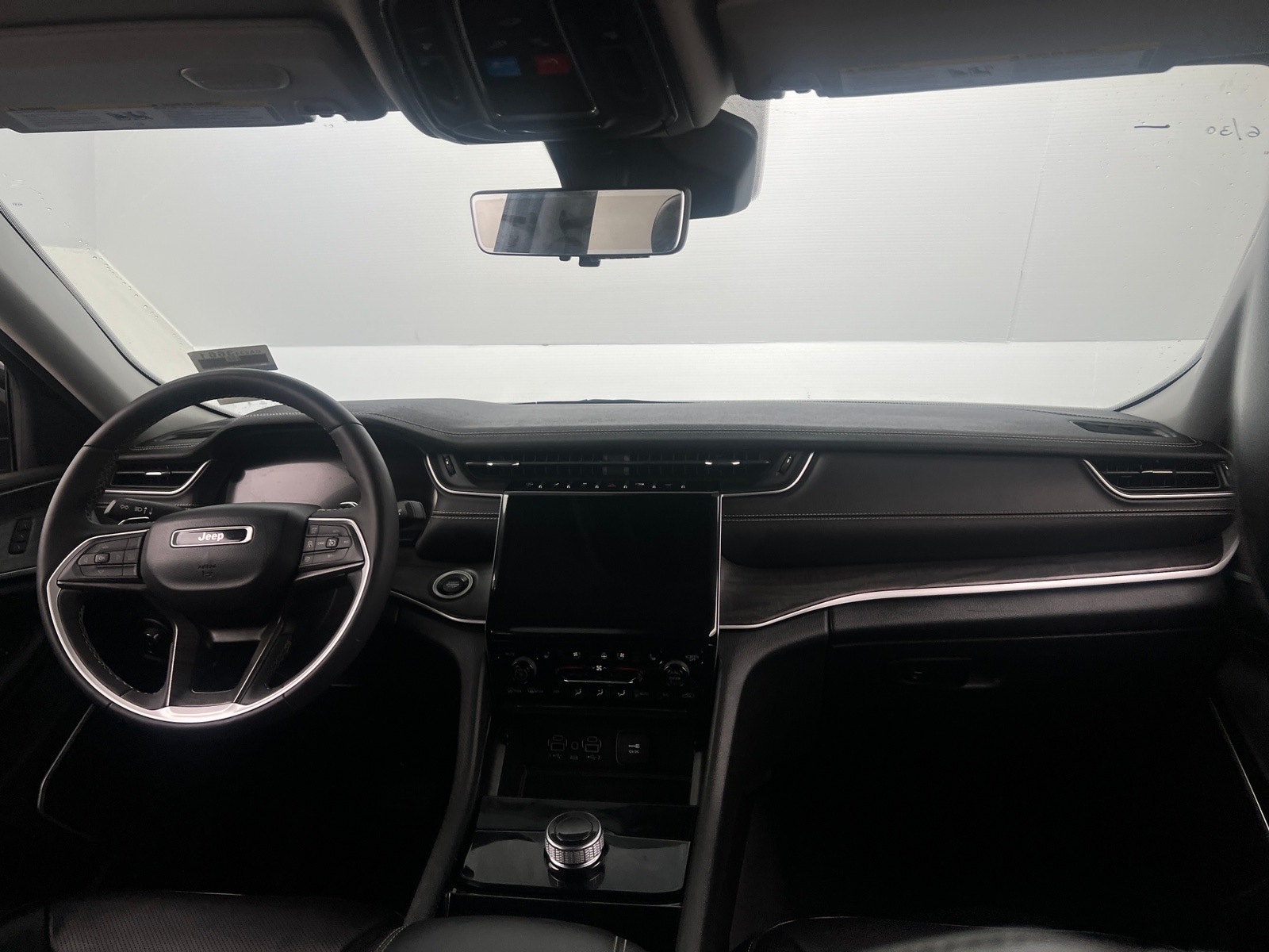 Thumbnail: 2023 Jeep Grand Cherokee L - 2