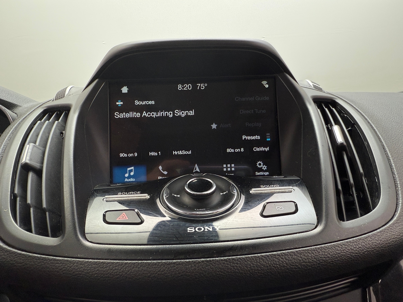 Thumbnail: 2019 Ford Escape - 3