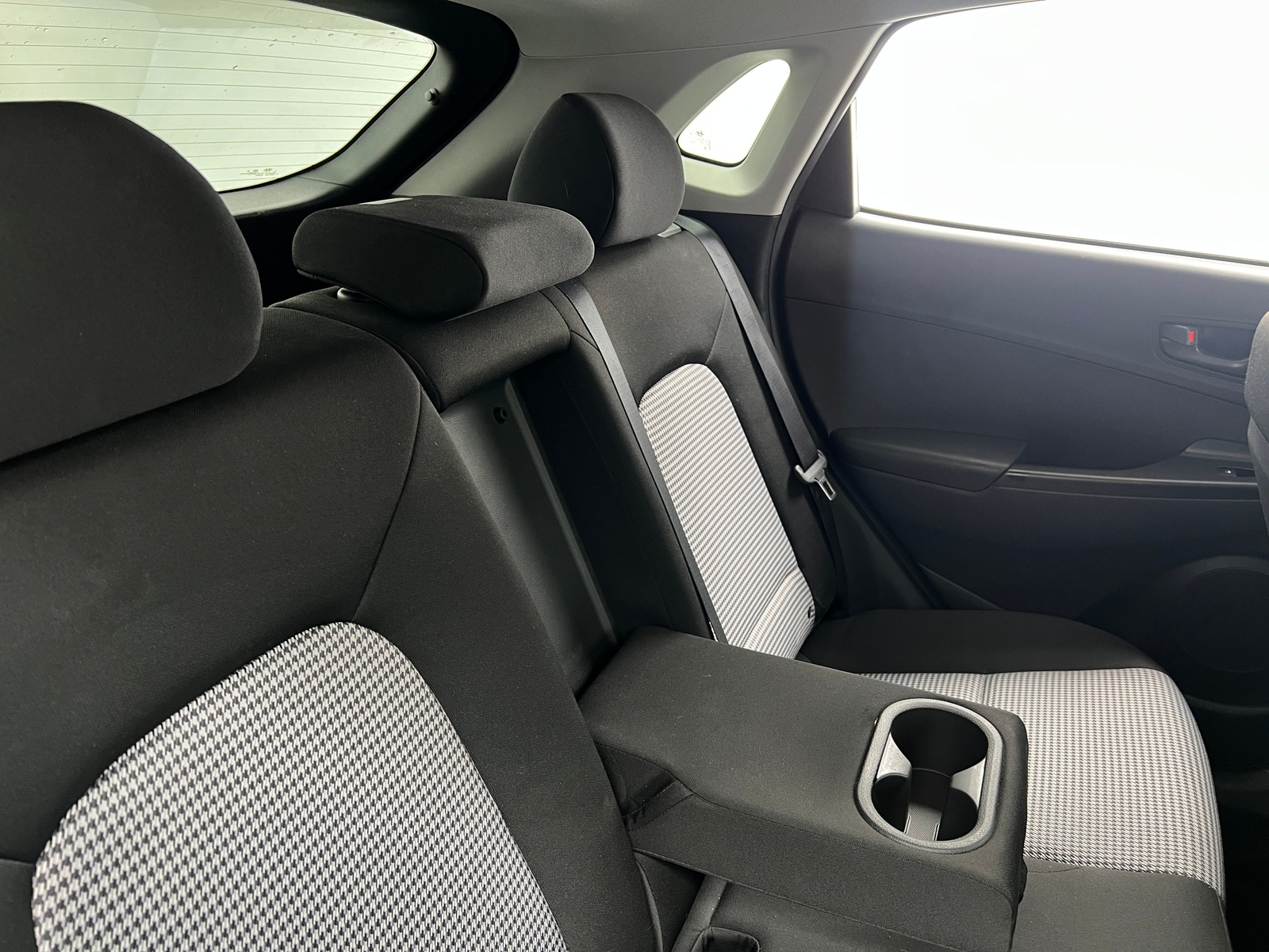 Thumbnail: 2021 Hyundai Kona - 6