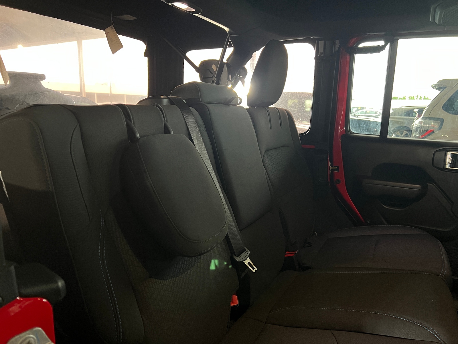 Thumbnail: 2022 Jeep Wrangler - 6