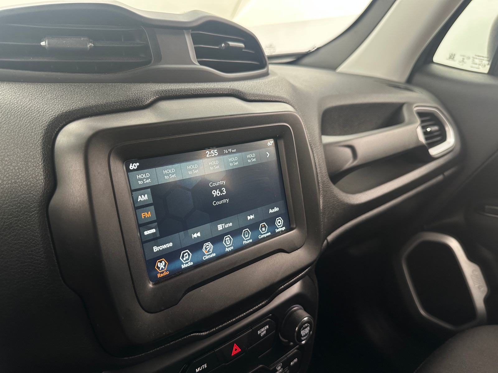 Thumbnail: 2020 Jeep Renegade - 4