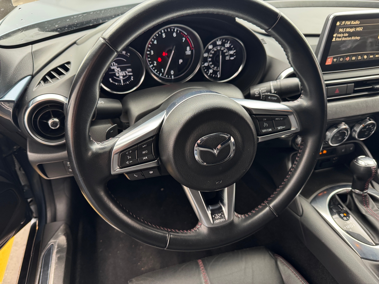 Thumbnail: 2017 Mazda MX-5 Miata - 4