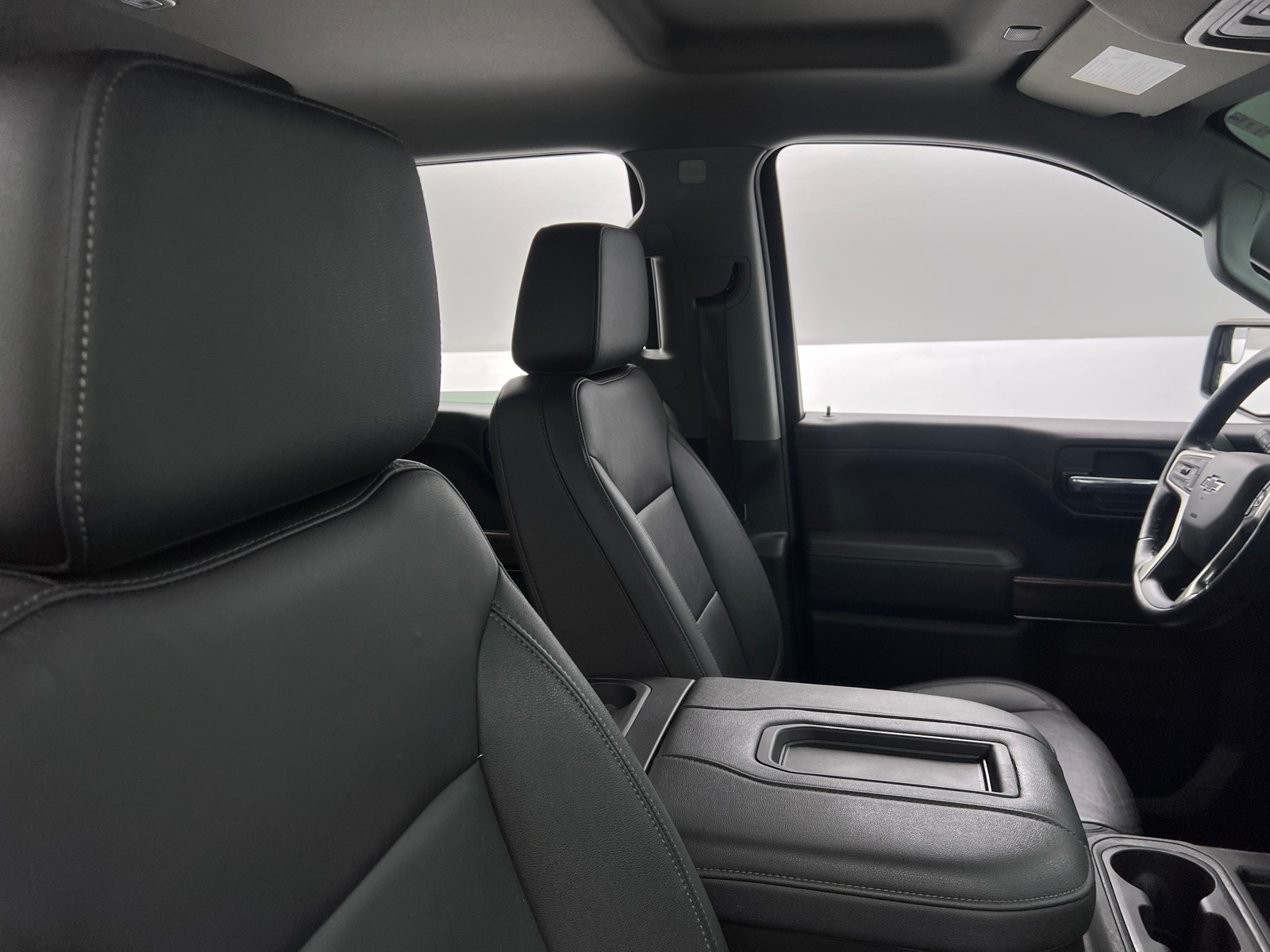 Thumbnail: 2022 Chevrolet Silverado 1500 - 2