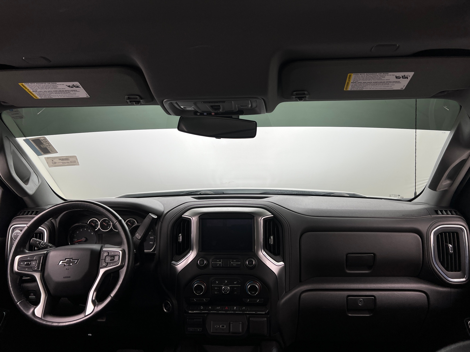 Thumbnail: 2022 Chevrolet Silverado 1500 - 3