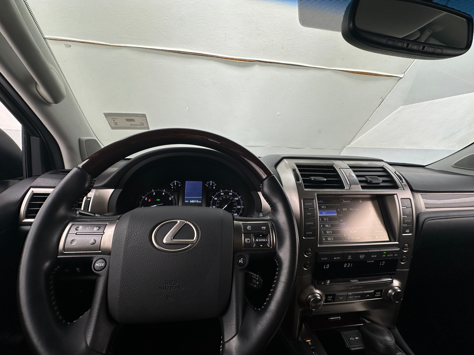 Thumbnail: 2019 Lexus GX - 2