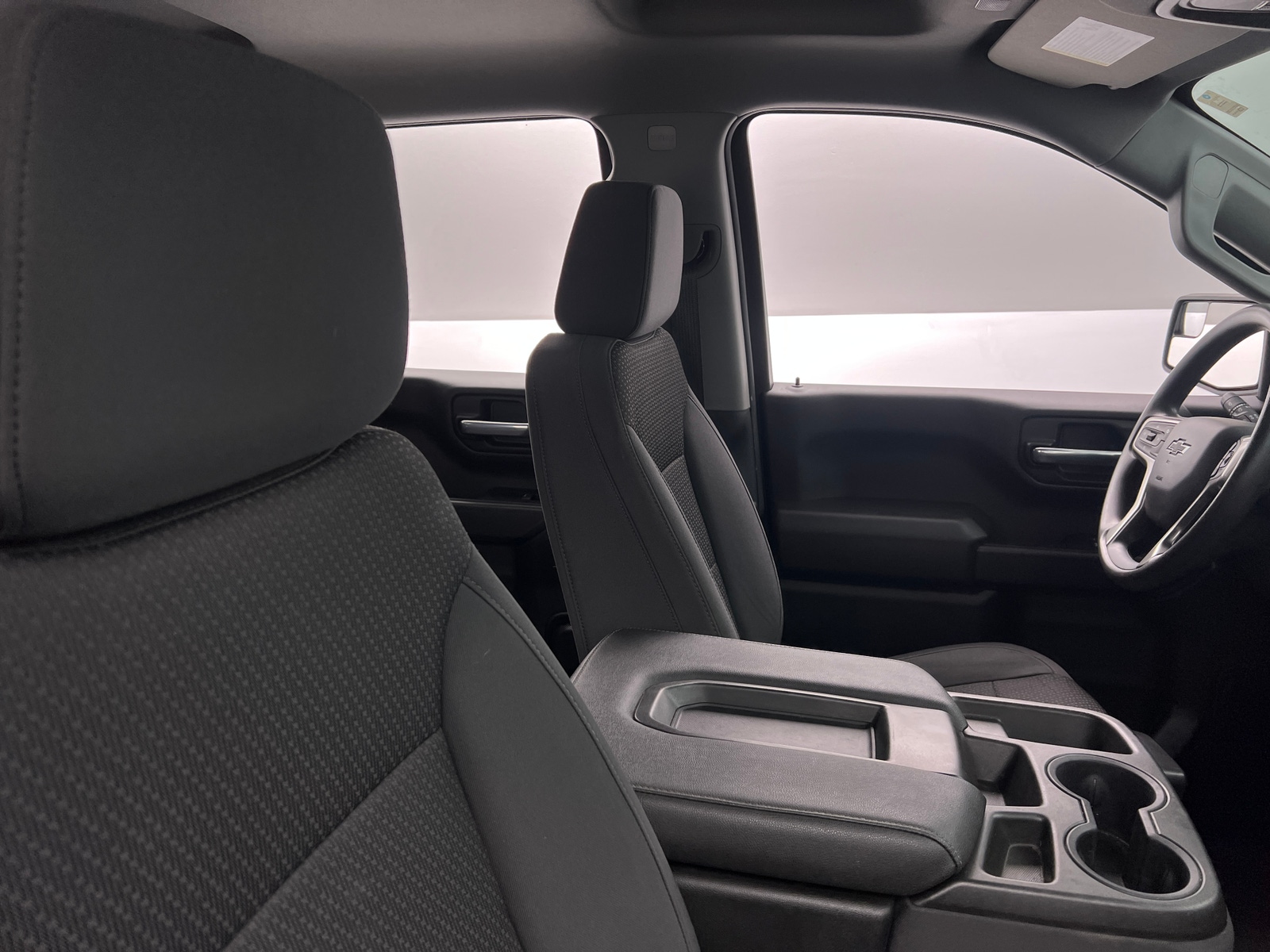 Thumbnail: 2022 Chevrolet Silverado 1500 - 2