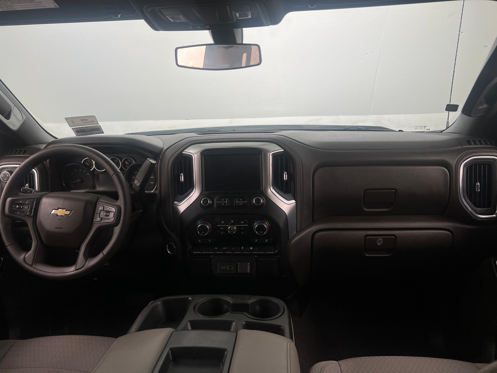 Thumbnail: 2019 Chevrolet Silverado 1500 - 3