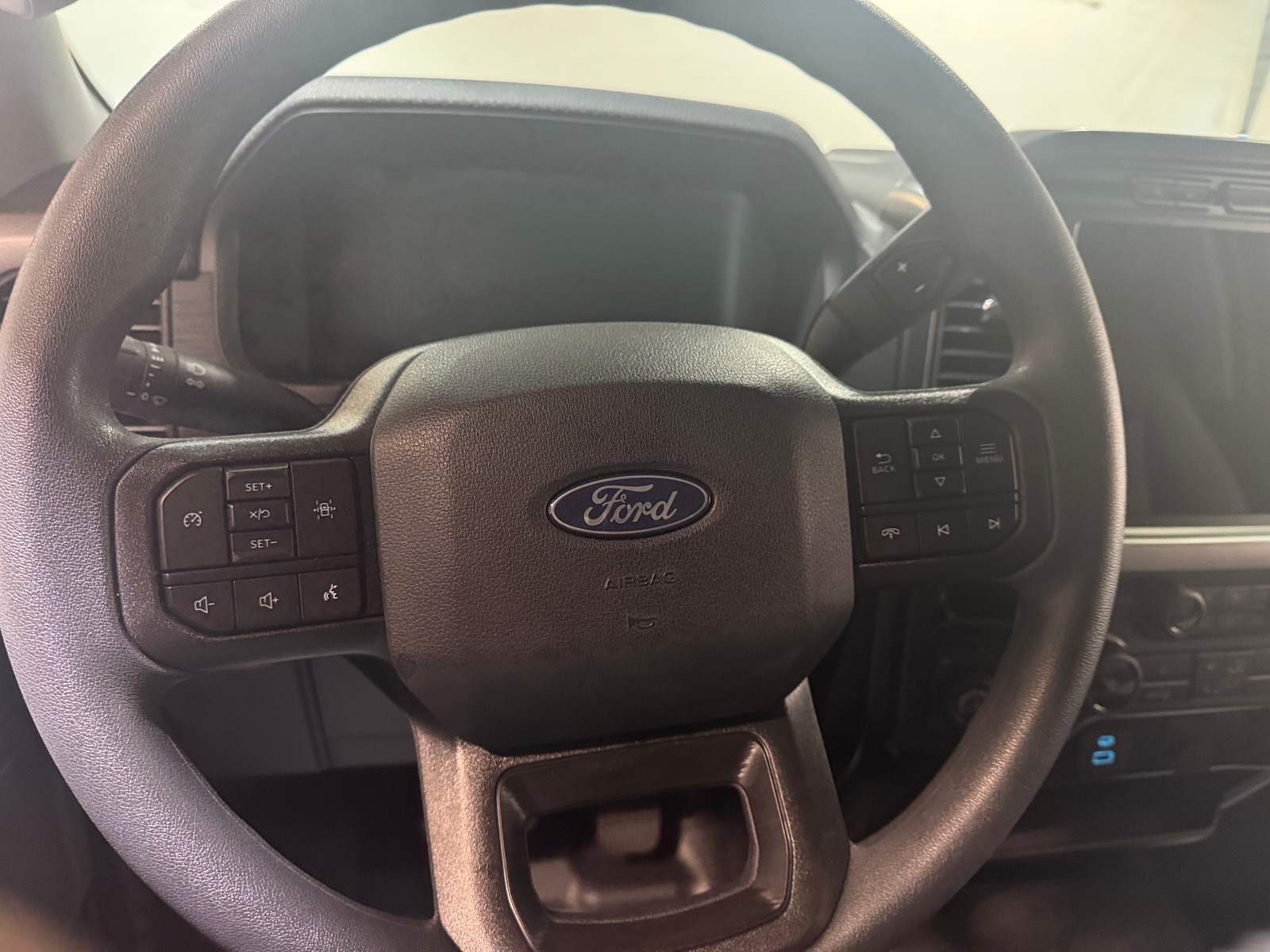 Thumbnail: 2024 Ford Econoline - 5