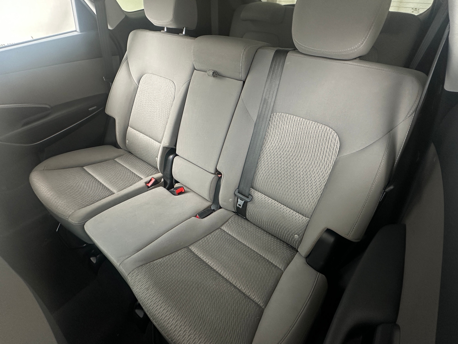 Thumbnail: 2015 Hyundai Santa Fe - 6