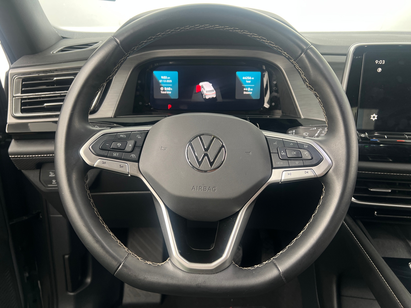 Thumbnail: 2024 Volkswagen Atlas - 4