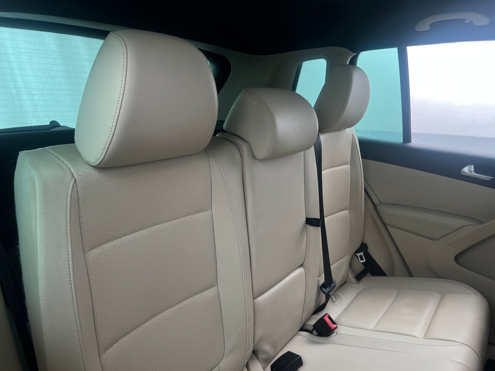 Thumbnail: 2015 Volkswagen Tiguan - 6