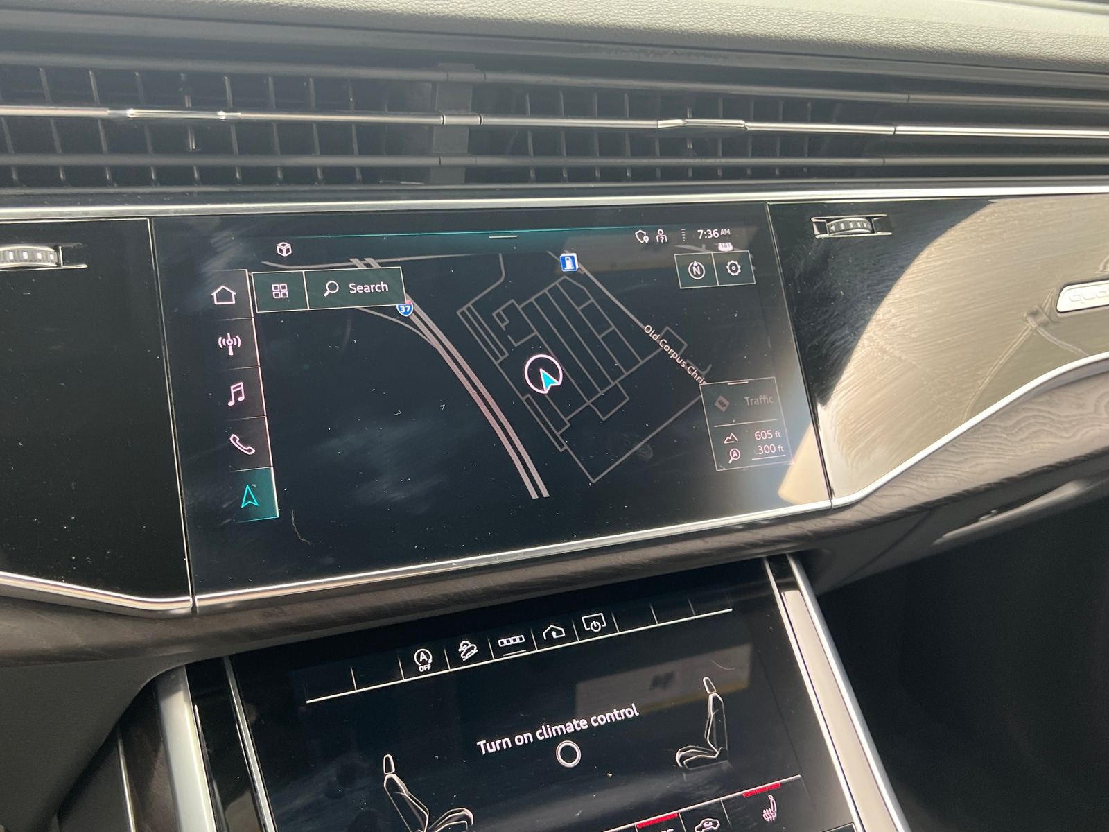 Thumbnail: 2021 Audi Q8 - 3