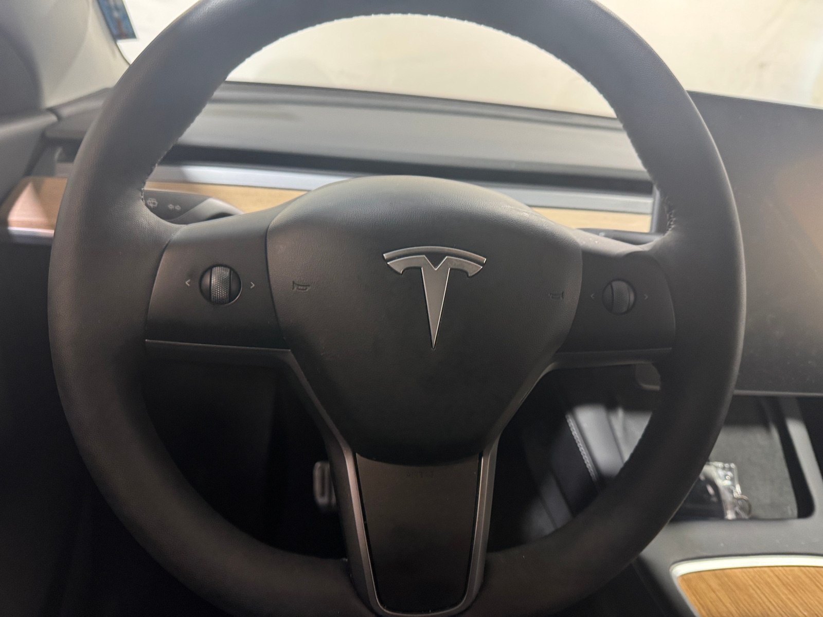 Thumbnail: 2022 Tesla Model Y - 4