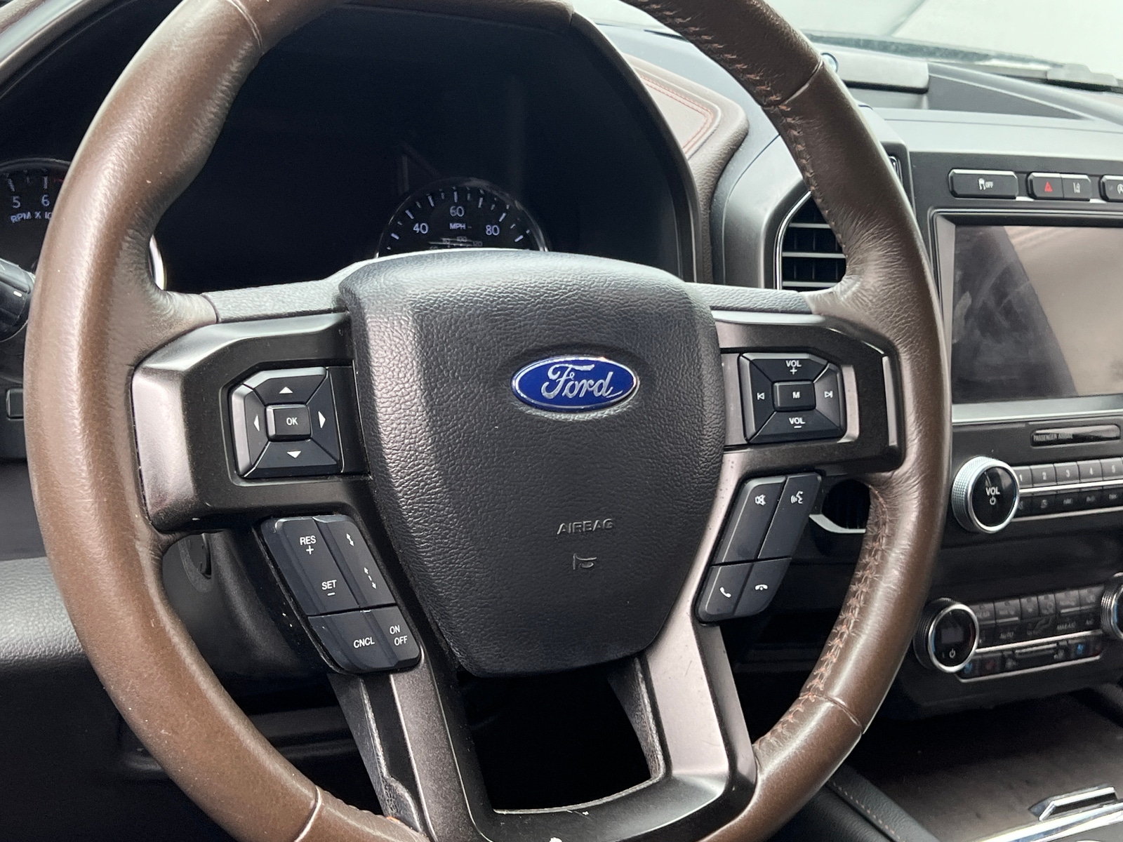 Thumbnail: 2021 Ford Expedition - 4